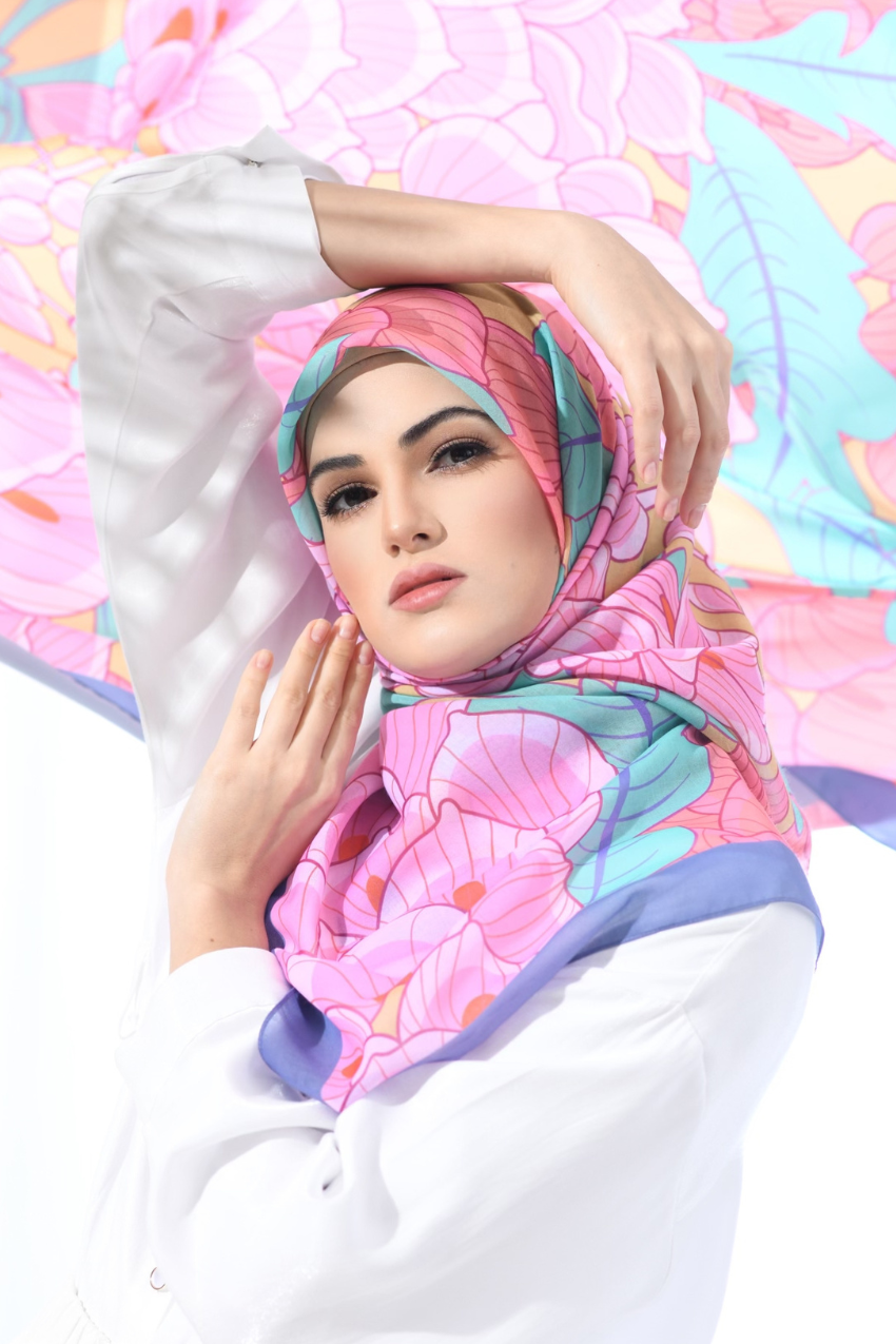 YES DEFECT -  ( Square ) Bloom Flair Premium Voile Cotton ( KEEP DREAMING )