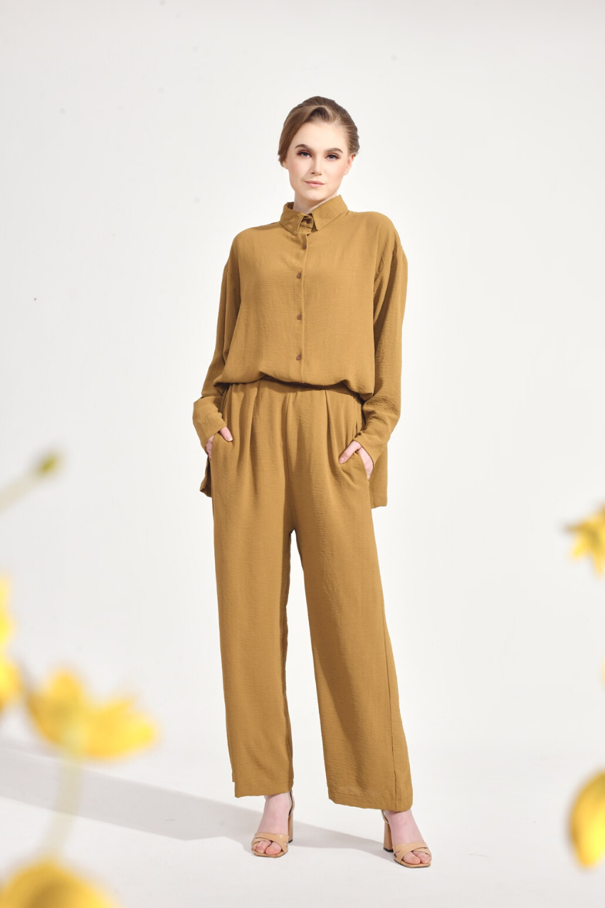SE–RI Casual Set in Olive Mocktail