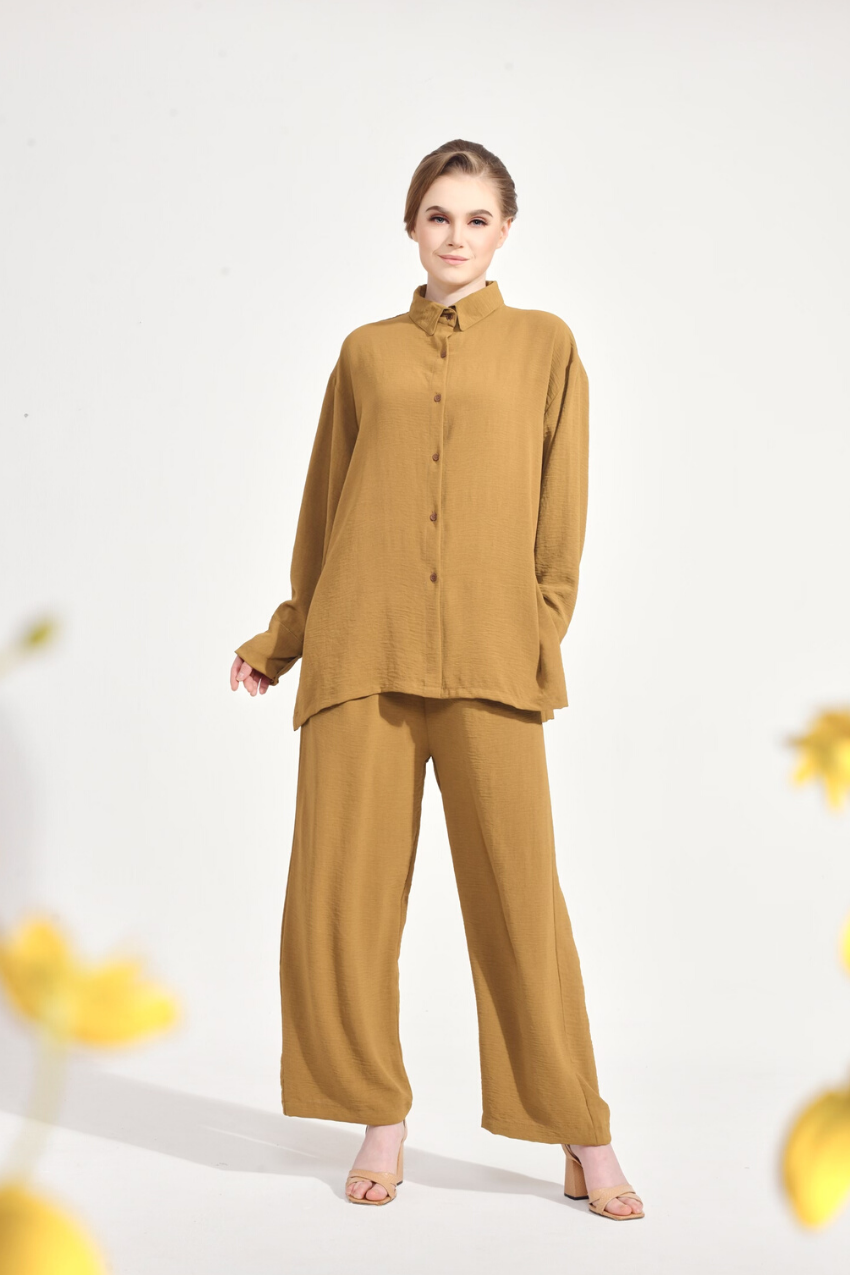 SE–RI Casual Set in Olive Mocktail