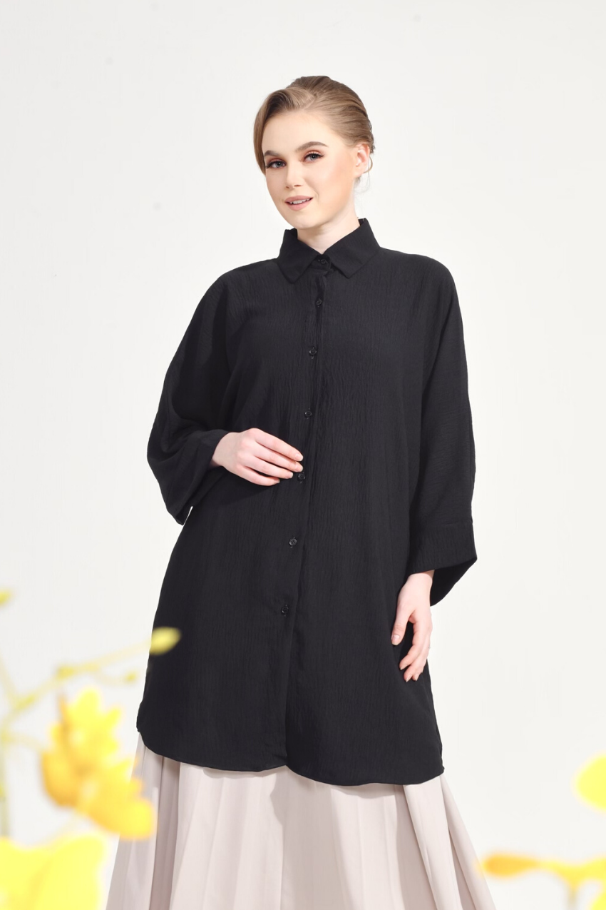 Dal–Mi Oversized Top in Tiffany's Fav