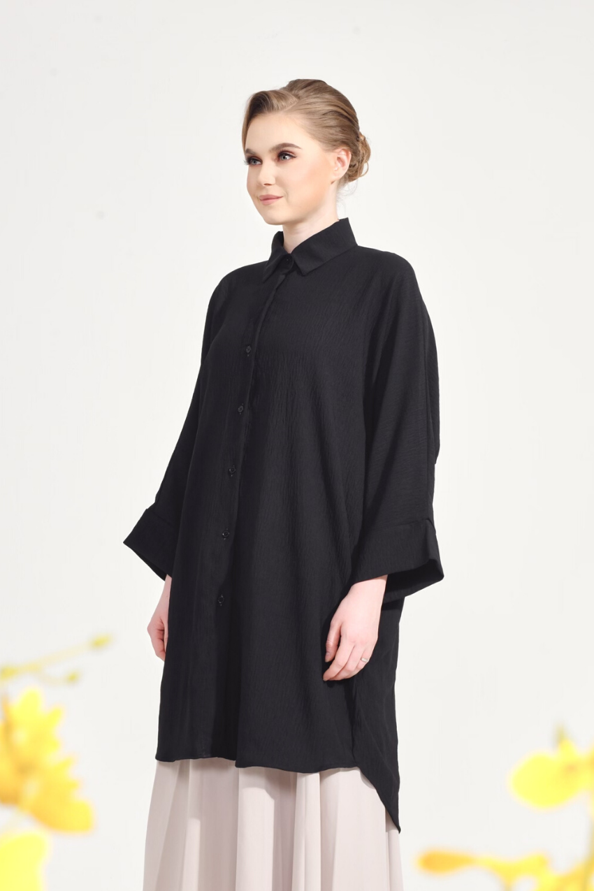 Dal–Mi Oversized Top in Tiffany's Fav