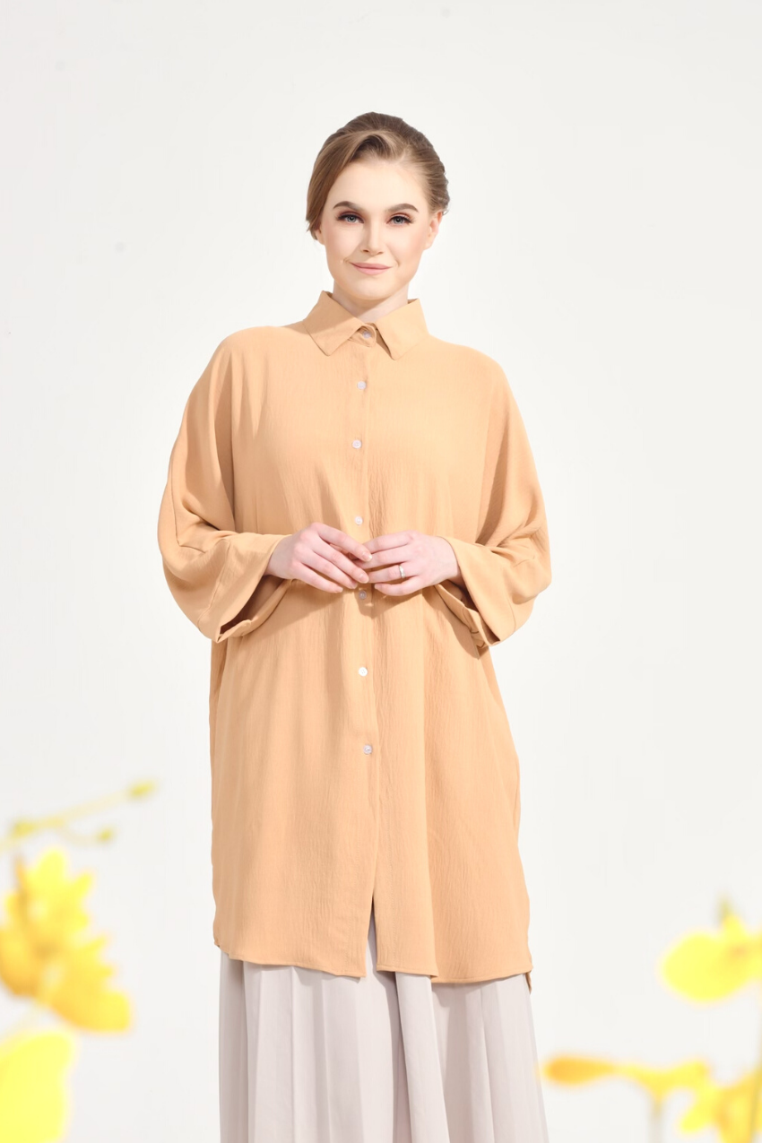 Dal–Mi Oversized Top in Luxe Mellow