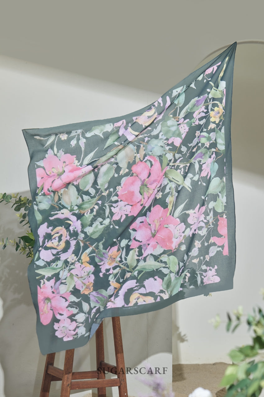 YES ( Square ) Paint in Bloom Cotton Premium Scarf ( GOSSIP )