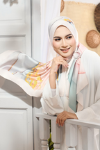 YES DEFECT - ( Long Shawl ) Dolce Mixed Satin Silk - Rainbow Fudge