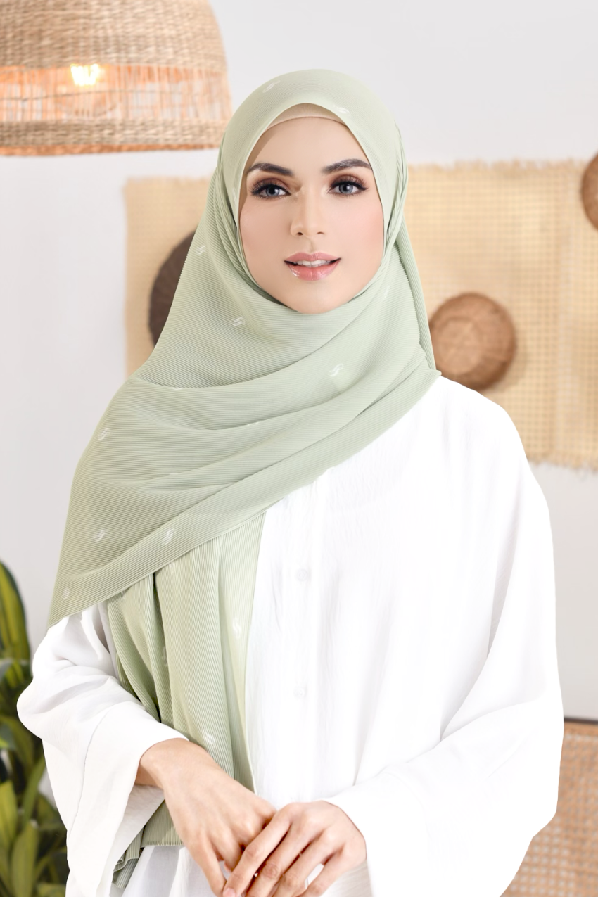 YES DEFECT ( Full Wide Pleats Shawl ) Monogram (Purity)