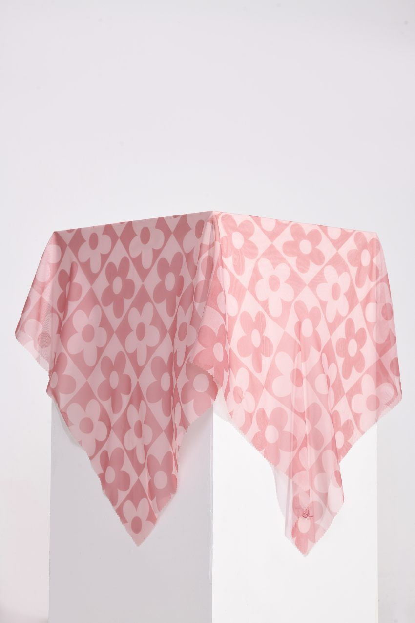 THESUGAREDIT Fiora Flower Series Japanese Voile In Square ( Dusty Pink )