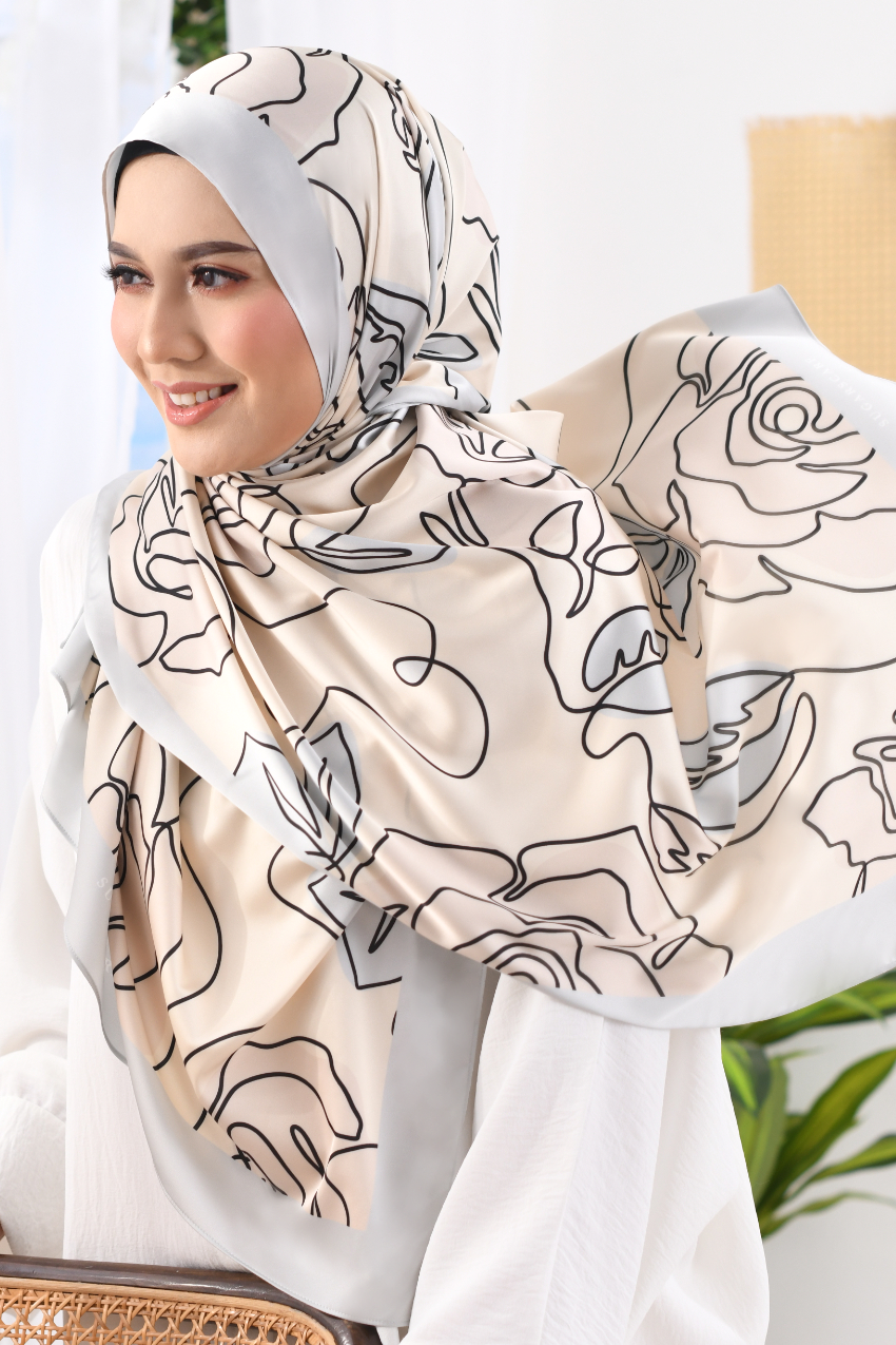 YES ( Long Scarf ) Abstract x Bloom Mixed Satin Silk ( Medellin )