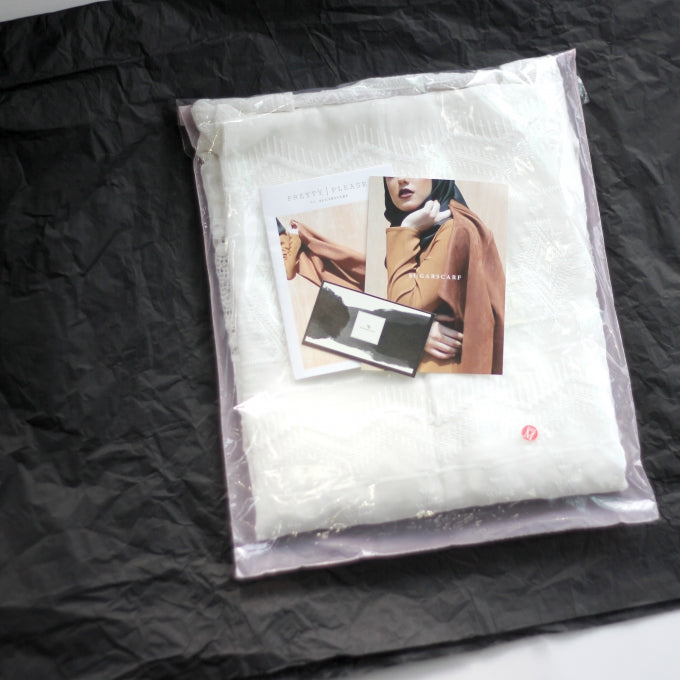 GRAY CHARLOTTE PANTS - Sugarscarf